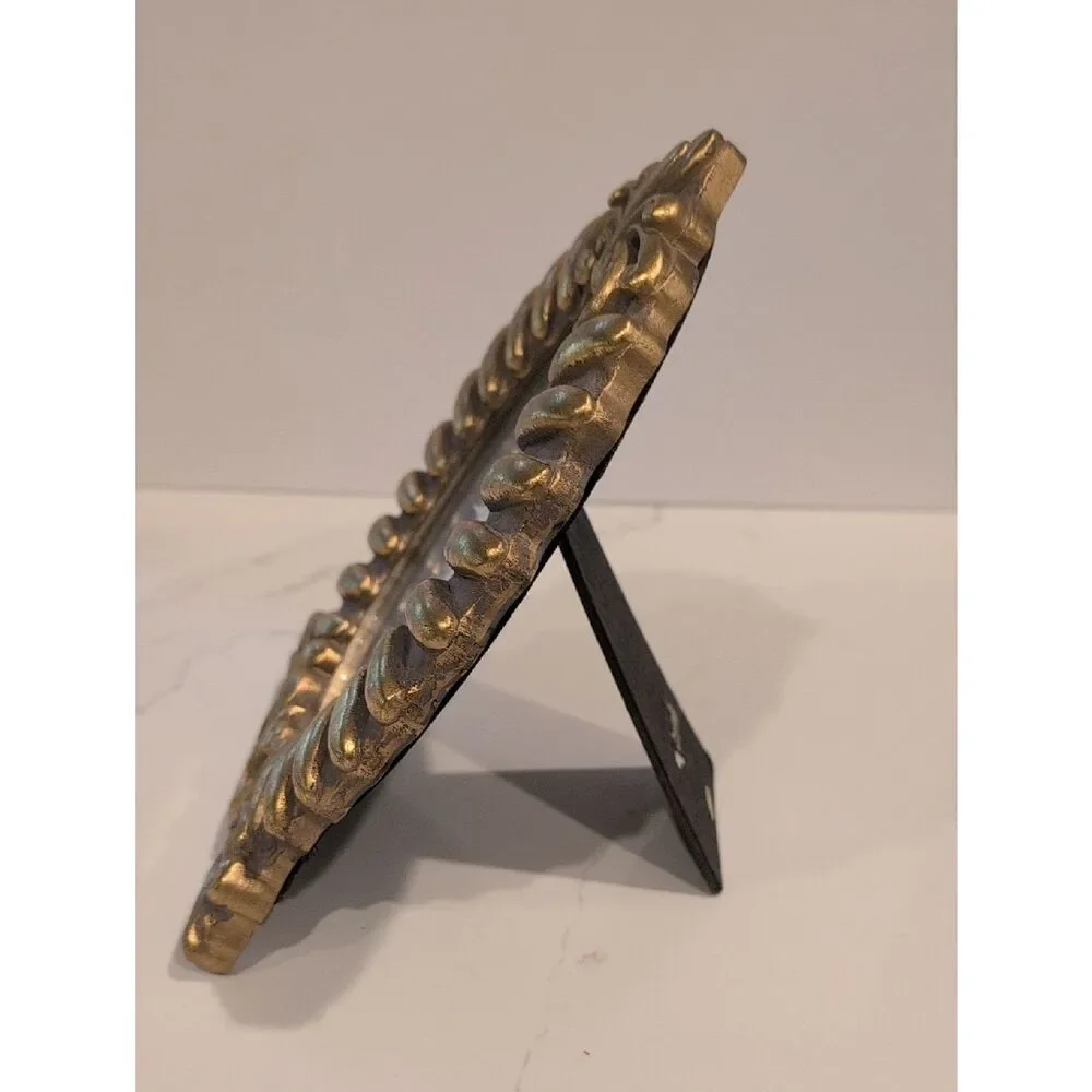 Vintage Ornate Gold Oval Decorative Photo Frame 4.5